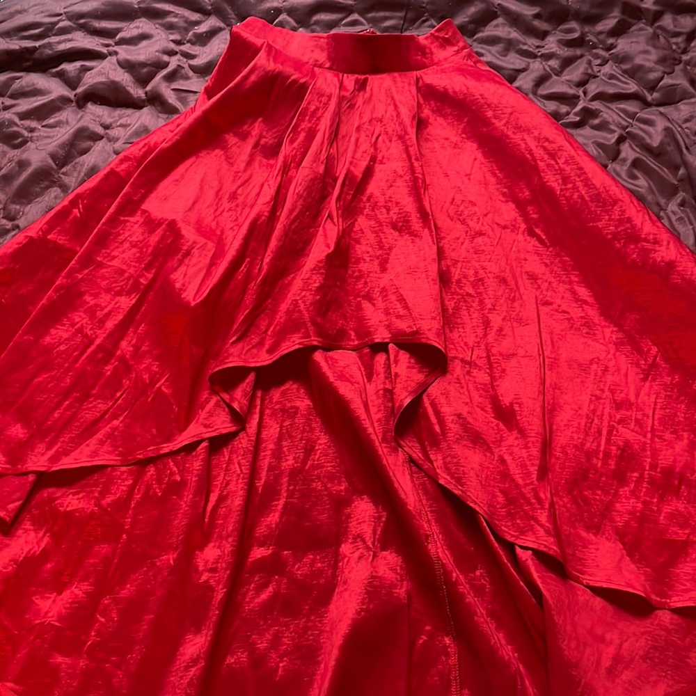 High-low red skirt